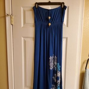 Blue dress, strapless
